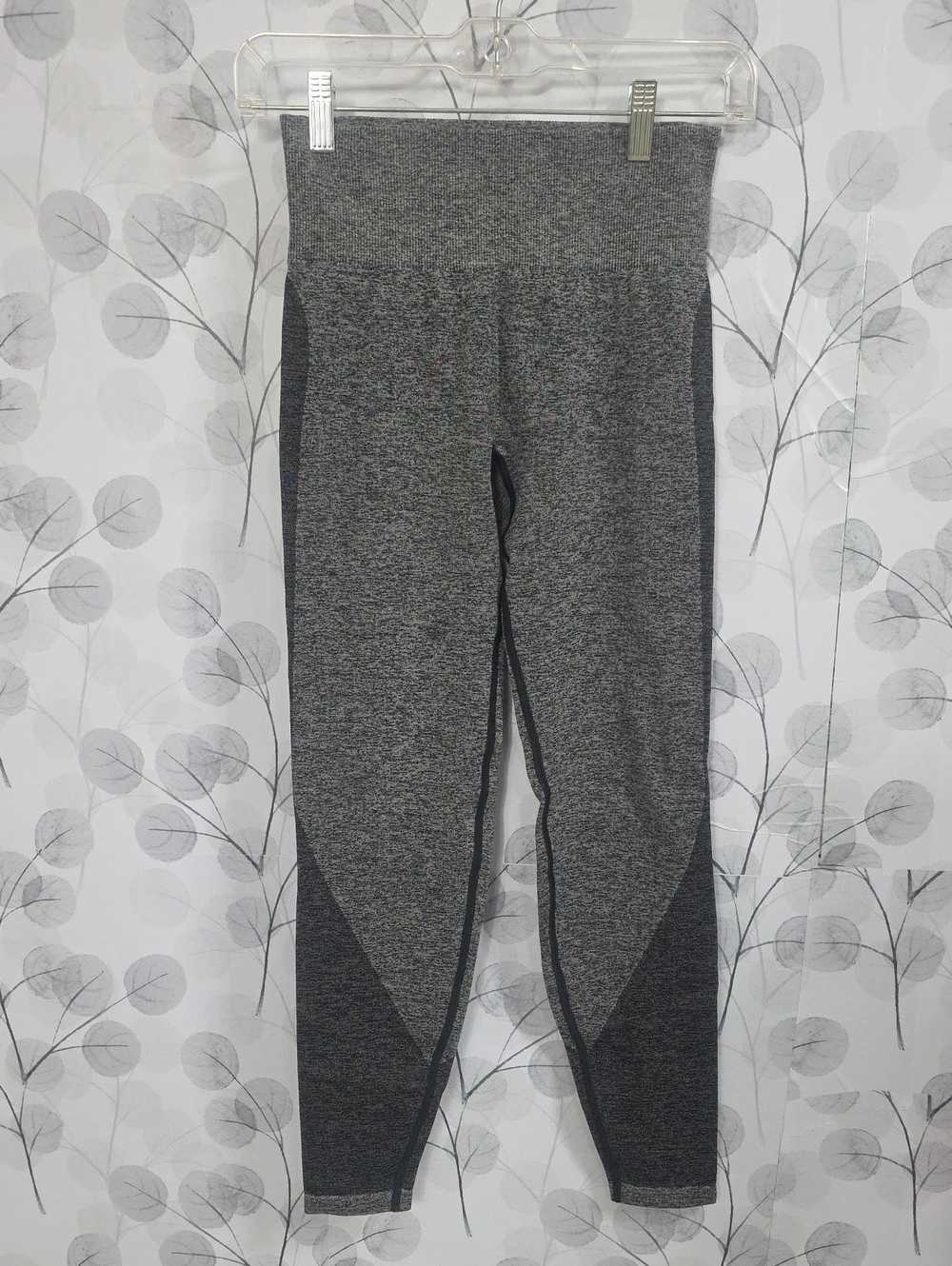 PINK Victoria's Secret Grey Seamless High-Waist Leggings